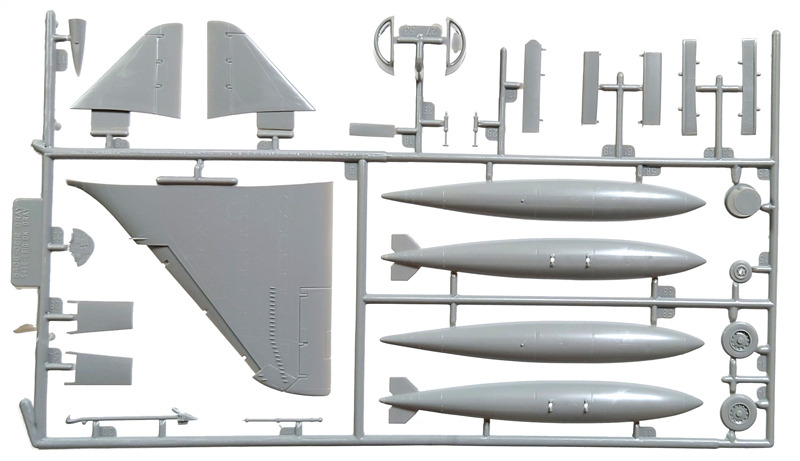モノグラム1/48 A-4E スカイホーク他、ジャンクキット全22個セット 2017年4月号 ＞ 飛行機プラモデル製作 ＞ スカイホーク A-4E