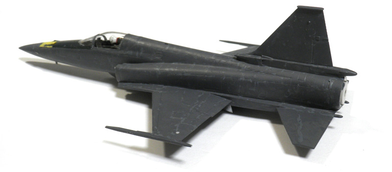ハセガワ 1/72 F-20 タイガーシャーク（2号機） の製作（その13）: DTP 