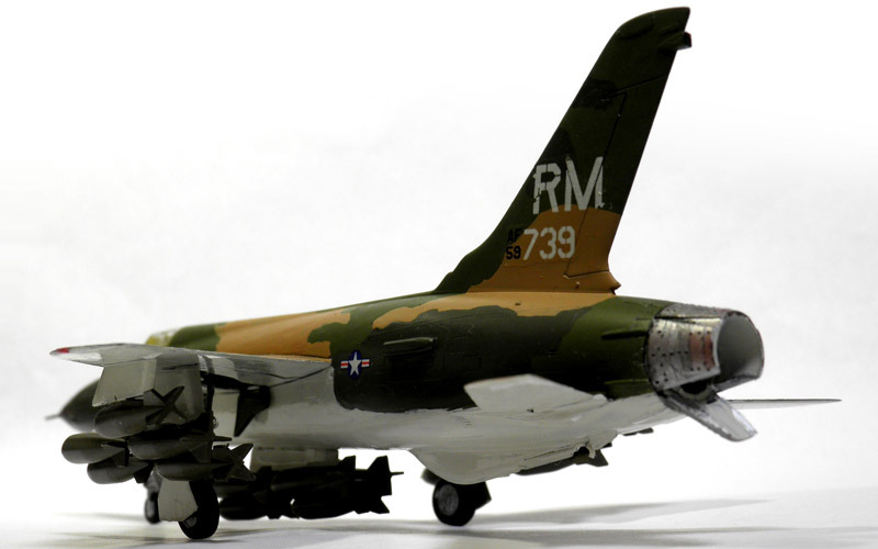 タミヤ 1/100 F-105D サンダーチーフ: DTP…ってすでに死語？