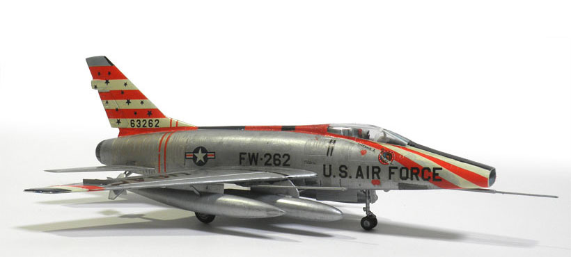 ハセガワ 1/72 F-100D スーパーセイバー: DTP…ってすでに死語？