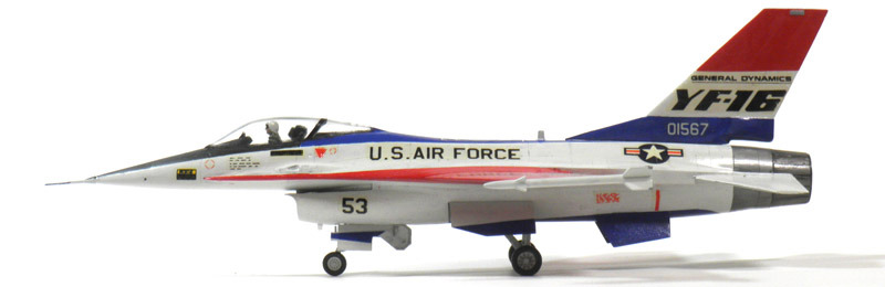 ハセガワ 1/72 F-16A（旧）の製作（その25）（完結）: DTP…って