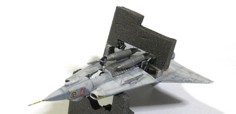 ピットロード 1/144 J-35 ドラケン の製作（その10）: DTP…って